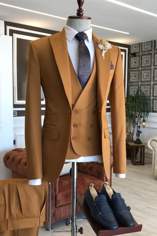 Ingram Fashion Camel 3 Piece Point Lapel 2 Flap Mens Business Suit