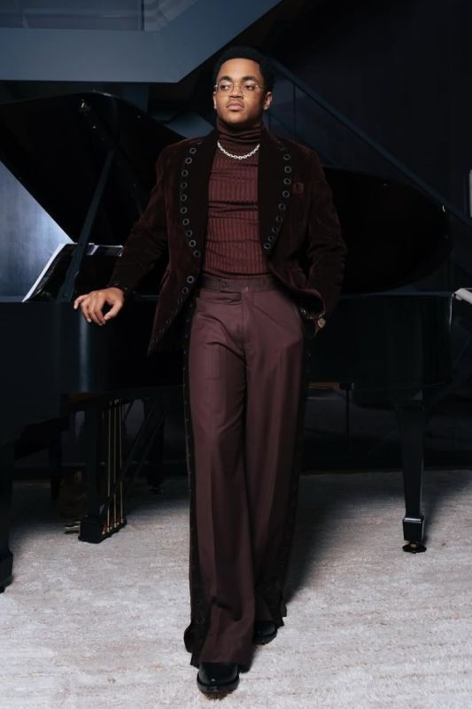 James Elegant Burgundy Velvet Two Piece Prom Suits With Eyelet Buttons