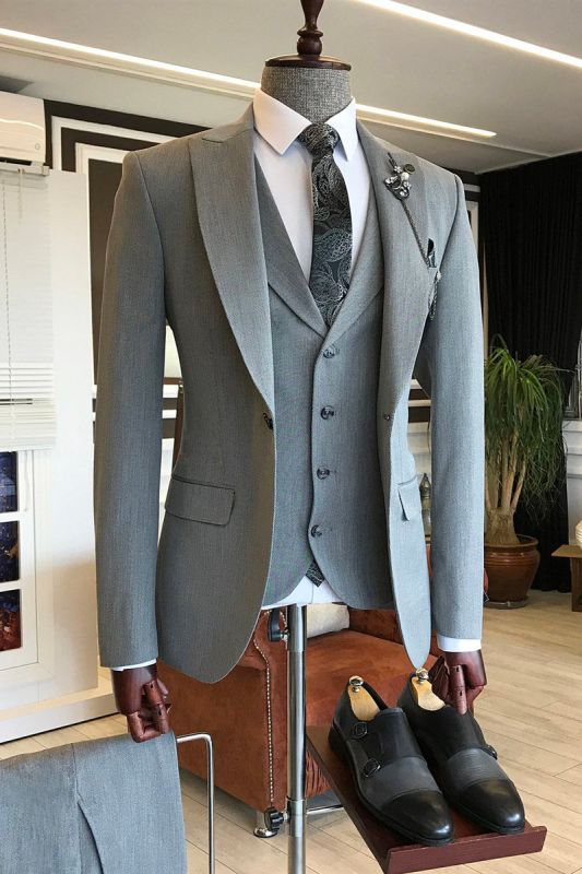 Cedric Grey 3 Piece Point Lapel Formal Business Mens Suit