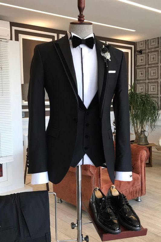 Anthony Stylish 3 Piece Black Point Lapel Business Mens Suit