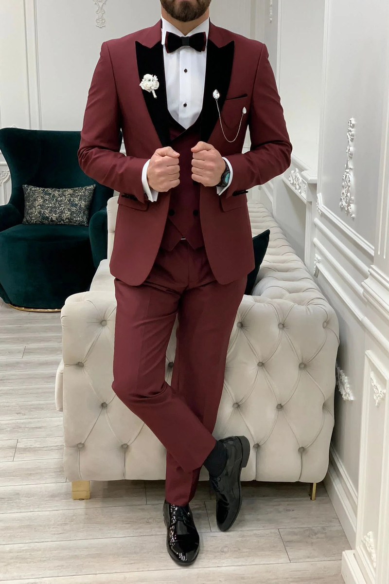 Modern Fashion Burgundy Velvet Slim Fit Three-Piece Tuxedo with Peak Collar