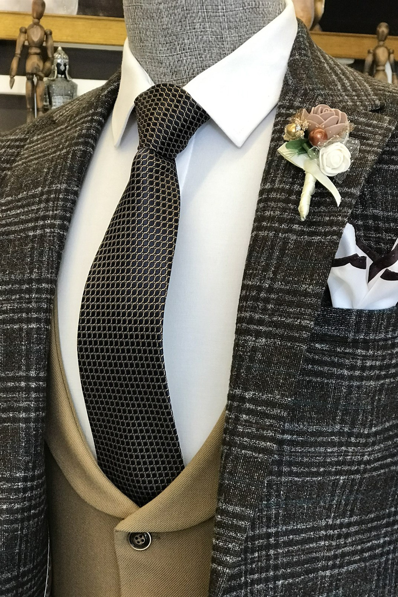 Bertran Chic Dark Grey Plaid Three-Piece Point Lapel Business Suit