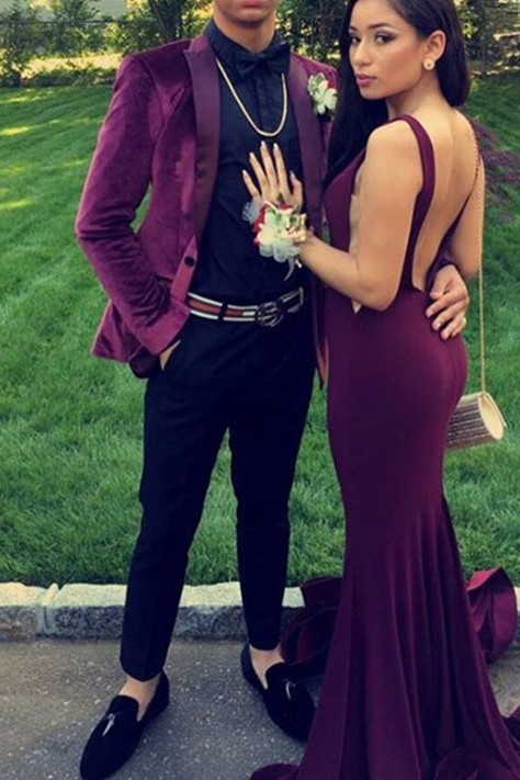 Burgundy Velvet Two Piece Peak Lapel Custom Men Prom Suit
