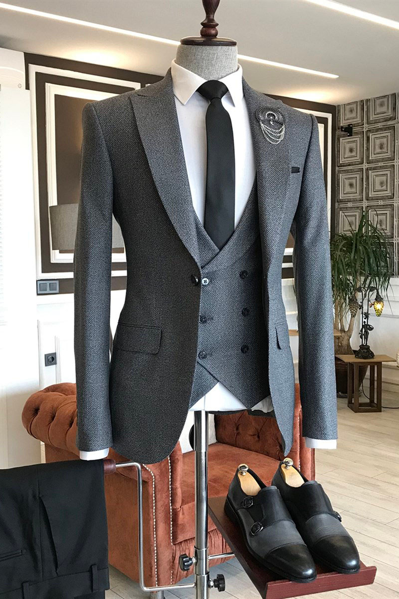 Barnett Fashion Grey Small Check Three-Piece Point Lapel One-Button Business Suit