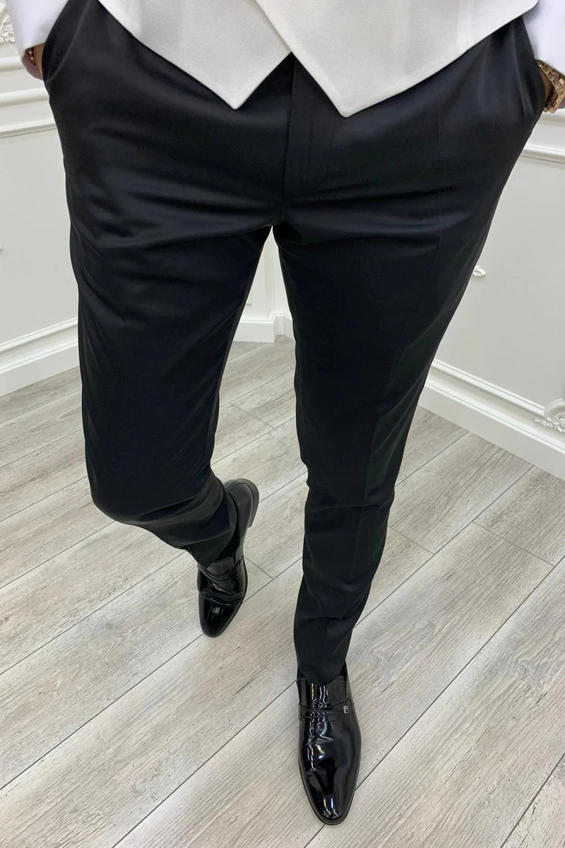 Italian White Slim Fit Shawl Lapel Three-Piece Tuxedo