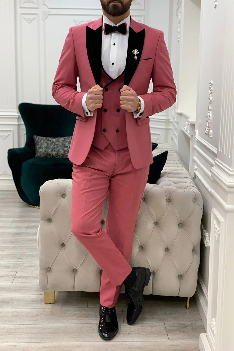 Modern Fashion Pink Slim Fit Velvet Peak Collar Three Piece Tuxedo