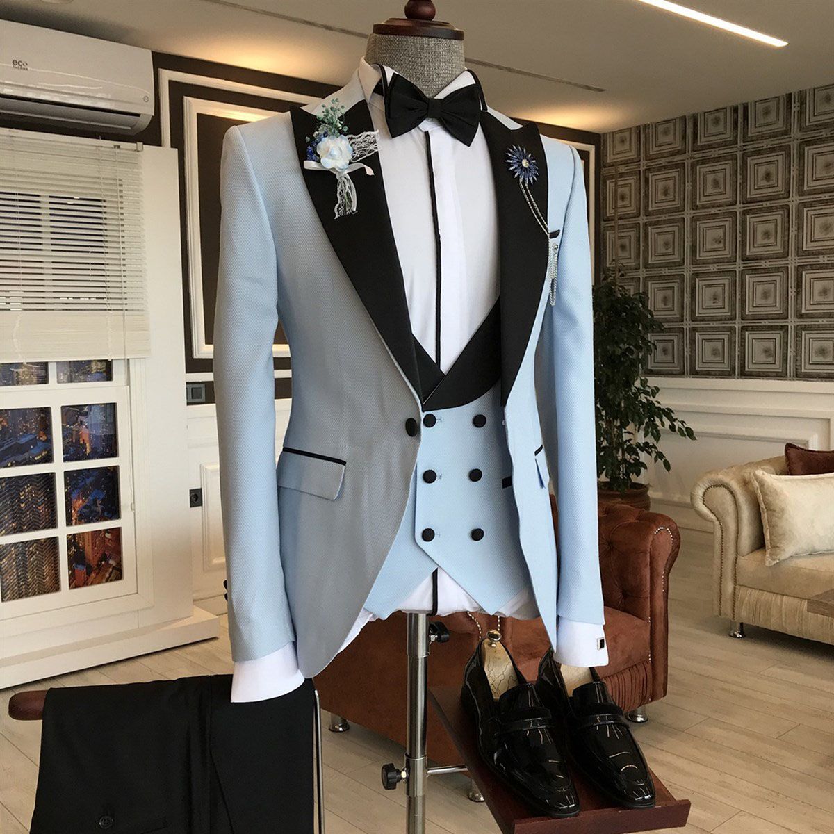 Angel Sky Blue Three Piece Black Pointed Lapel Slim Fit Prom Men Suit