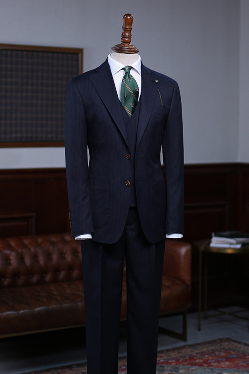 Arvin Modern Navy Striped Slim Fit Tailored Business Suit