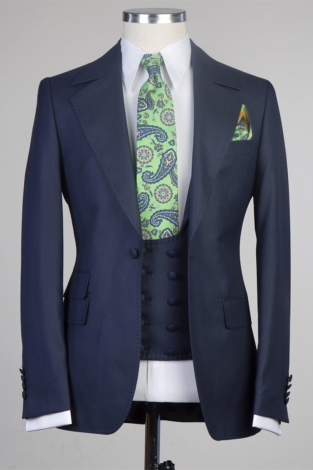 Clement Chic Navy One-Button Three-Piece Point Collar Blazer