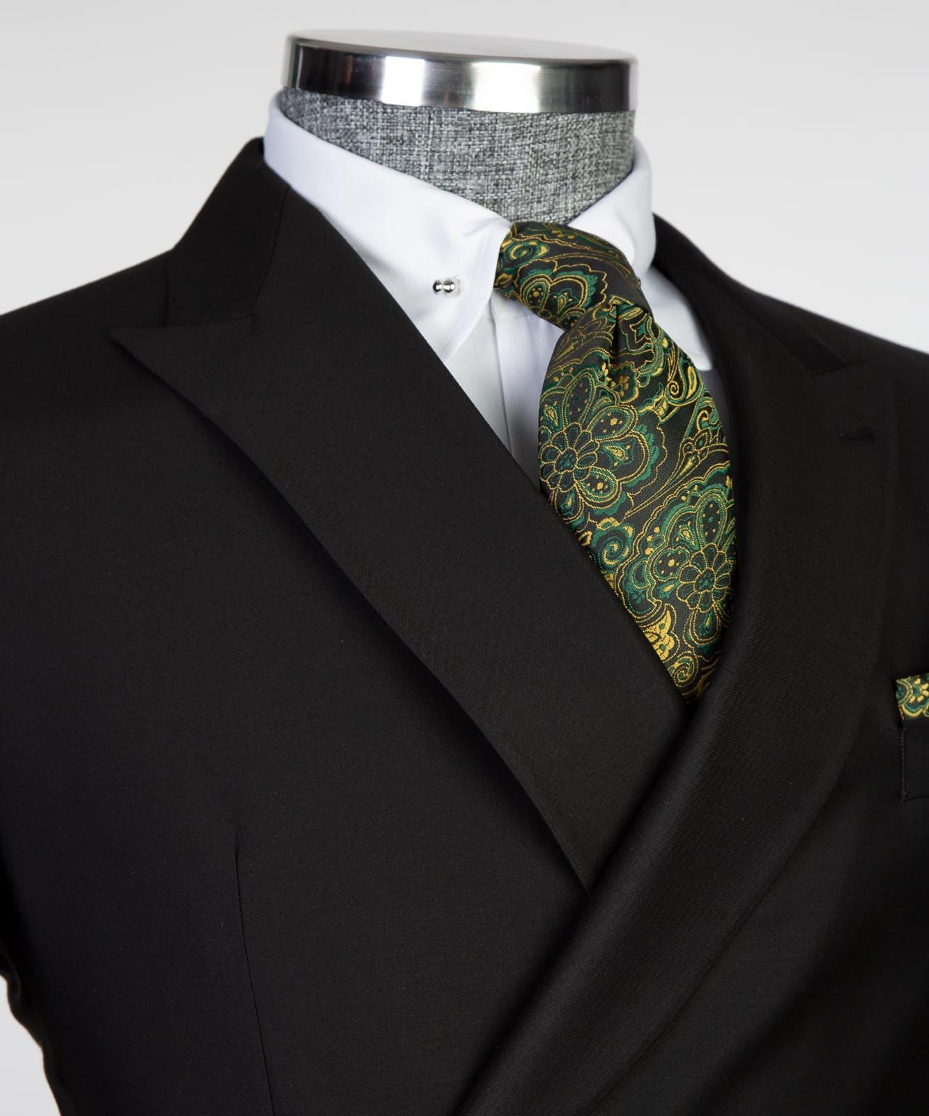 Black Design Double-Breasted Pointed Collar Tailored Suit