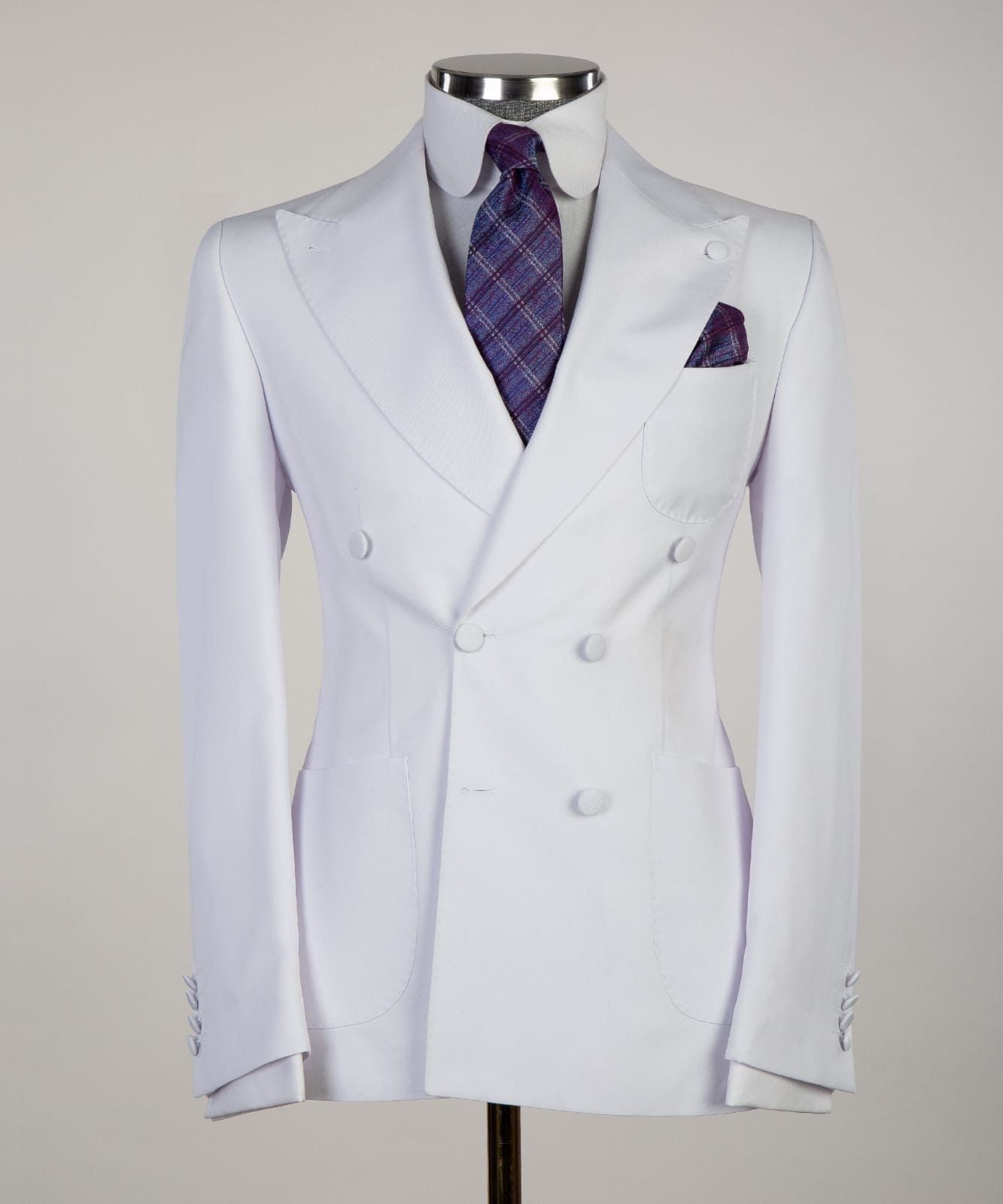 White Peak Lapel Two-Piece Close Fitting Wedding Suit