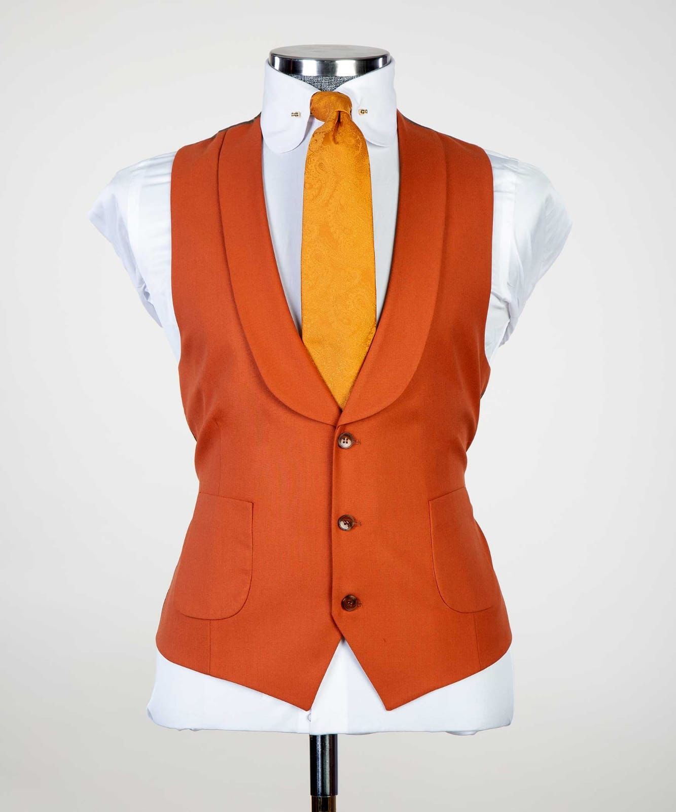 Modern Orange Slim Fit Three Piece Men Suit With Pointed Lapels