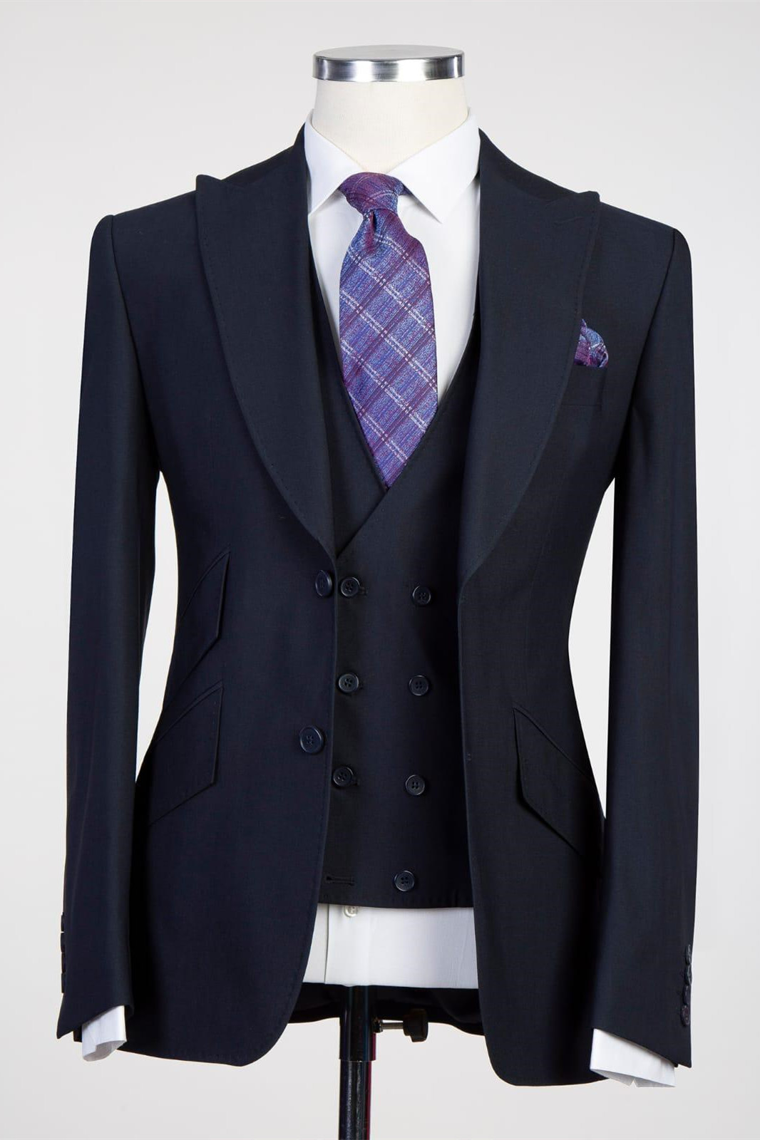 Fashion Dark Navy Three-Piece Suit with Point Collar