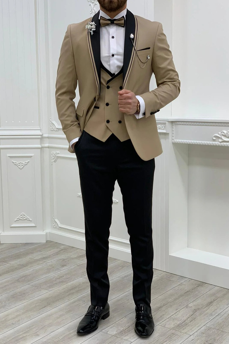 Stylish Gold Slim Fit Shawl Lapel Three Piece Tuxedo