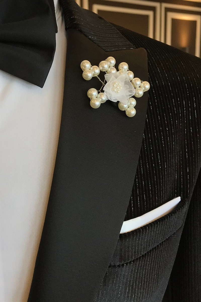 Andrew Fashion Black Glitter Stripe Point Lapel Men’s Suit