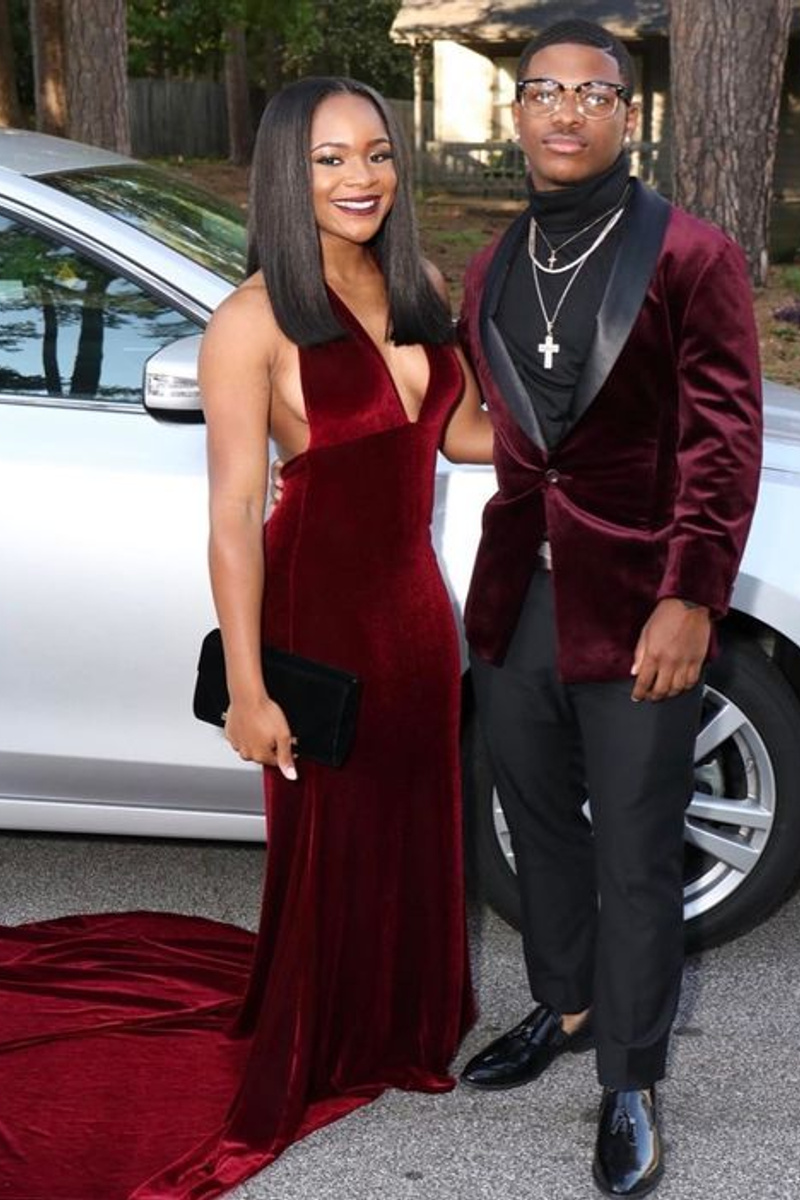 Burgundy Velvet Shawl Lapel Prom Men Suit