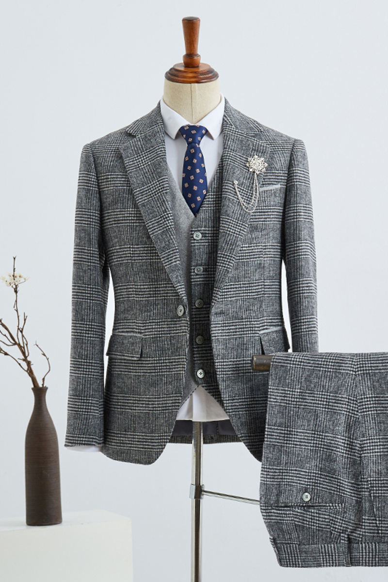 Broderick Grey Small Plaid Notched Lapel One-Button Tailored Suit
