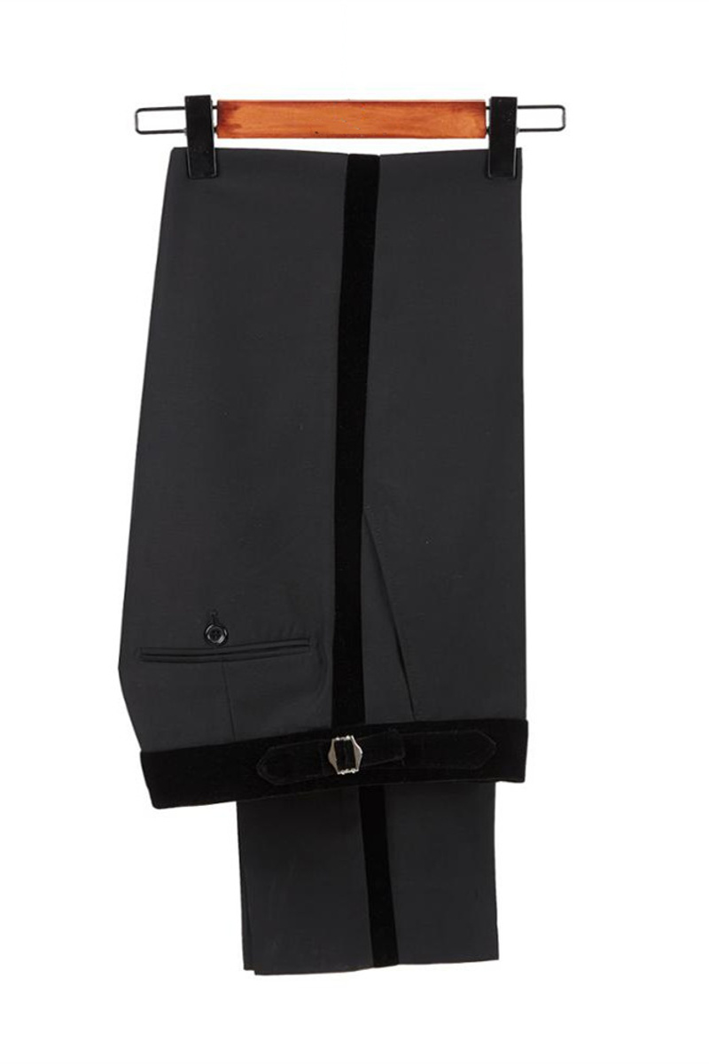 Two-Piece Velvet Peak Lapel Classic Black Groom Tuxedo