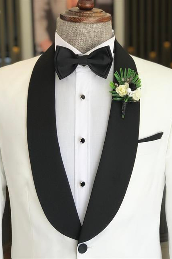Handsome White Shawl Lapel One-Button Wedding Suit