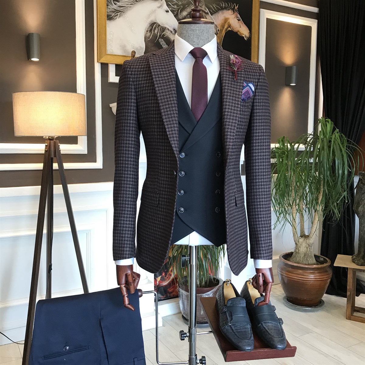 Plaid Peak Lapel Three-Piece Business Suit with Dark Blue Vest and Trousers