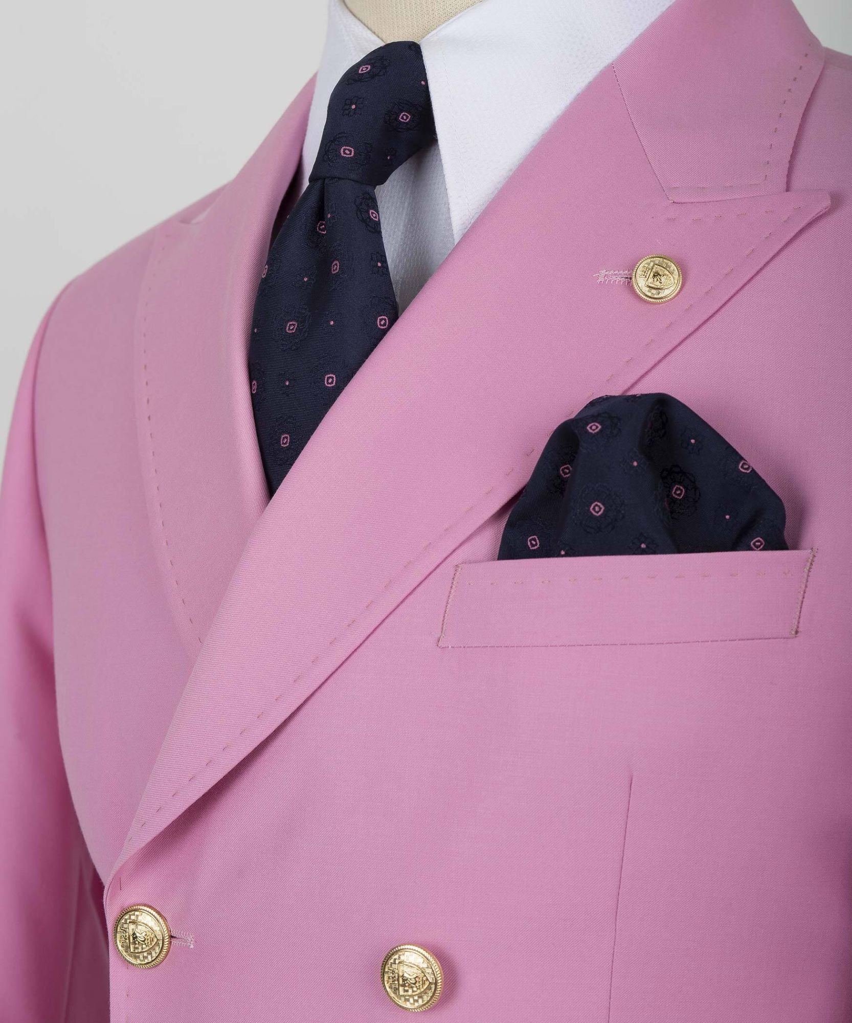 Chic Pink Double Breasted Six Button Men Suit Men Two Piece Suit