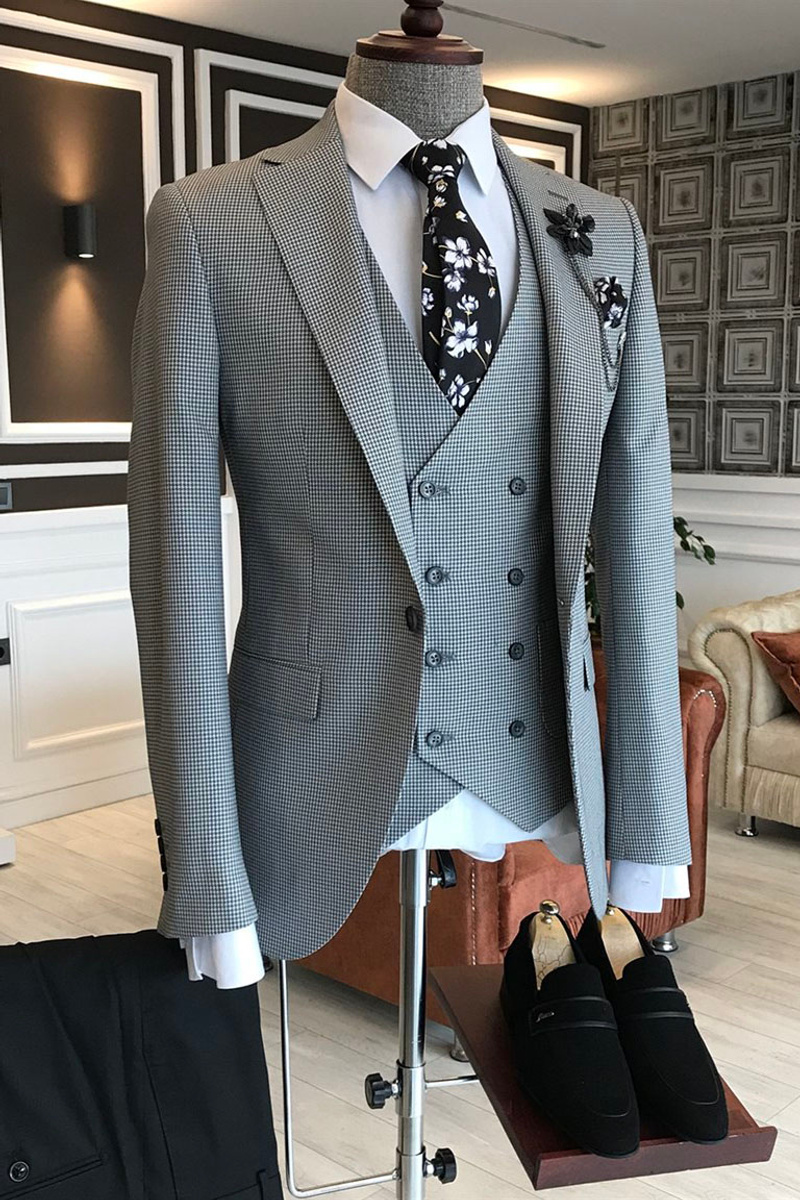 Gene Small Plaid Black Three-Piece Notched Lapel Business Suit
