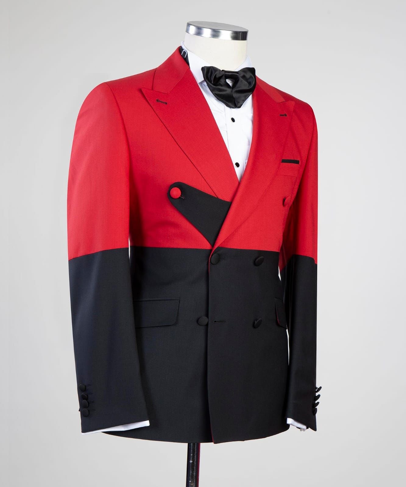 Red And Black Fashion Double-Breasted Men Suit