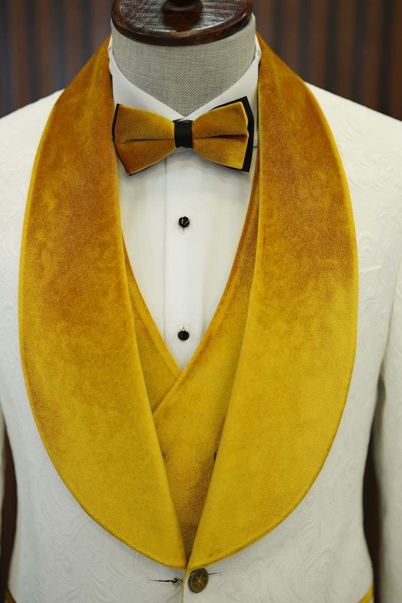bella Yellow Velvet Shawl Lapel Jacquard Slim Fit Three-Piece Tuxedo