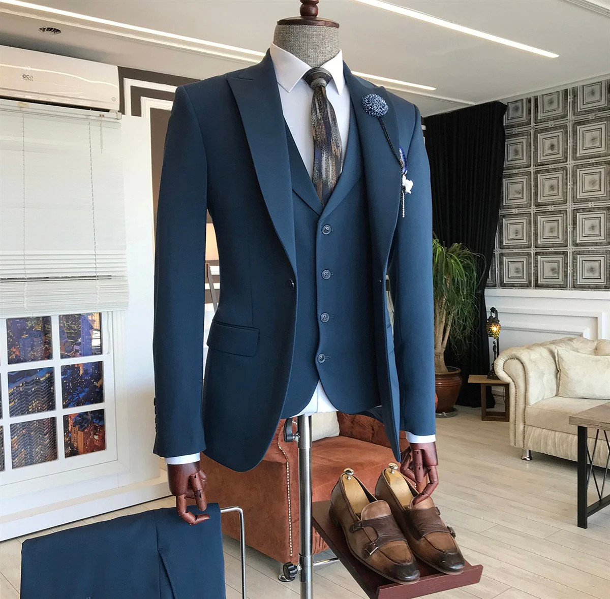 Navy Blue Lapel Collar Single-Breasted Three-Piece Suit Flat Lapel Collar Vest