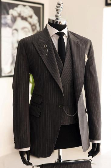 Brady Brown Peaked Lapel Three Pieces Stripe Business Suits_3