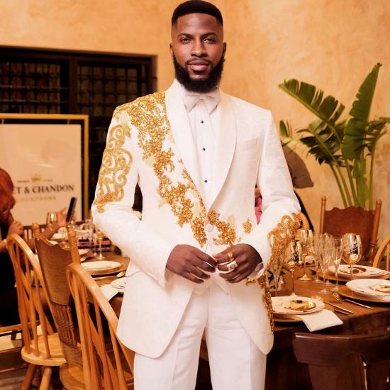 Tony White Shawl Lapel Three Pieces Prom Suits With Golden Beading_2