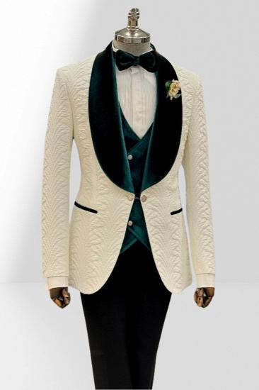 Chic White Shawl Lapel Jacquard Three Pieces Wedding Suits With Dark Green Velvet Lapel_1