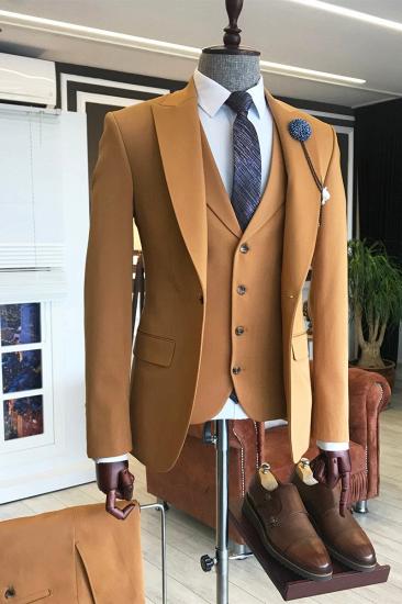 Julien Gold Brown Fashion Point Lapel Men Suit Three Piece_1
