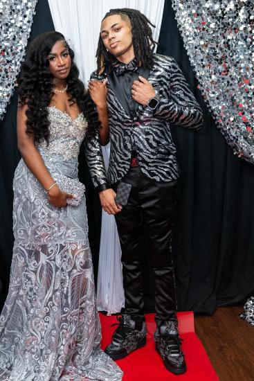 Jeffrey Modern Silver Sequins One Button Prom Suit With Satin Shawl Lapel | Men's Formal Wear_2